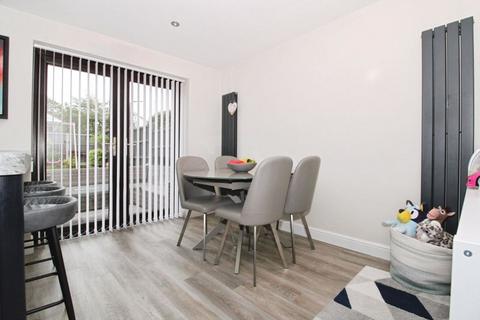 4 bedroom detached house for sale, Foxglove Close, Pelsall, WS3 5BP