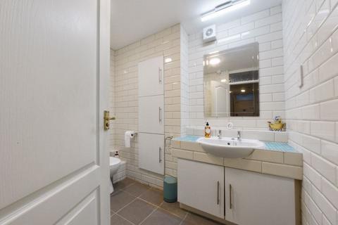 undefined, New Dover Road, Canterbury CT1