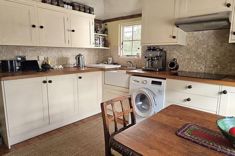 3 bedroom semi-detached house for sale, Steyning