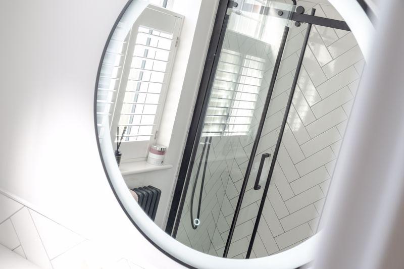 En-suite 2