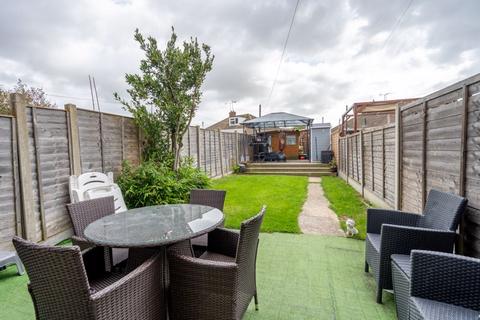 undefined, Laburnum Grove