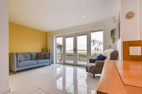 6 bedroom detached house for sale, Dickens Close, Langtoft