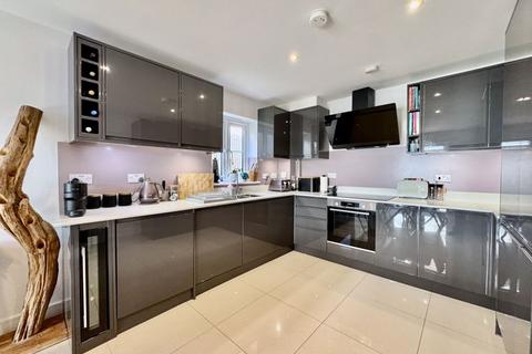 undefined, Compton Road, Wooburn Green HP10