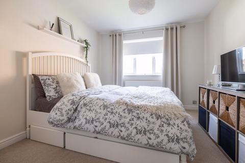 undefined, Trafalgar Avenue, Bletchley, Milton Keynes