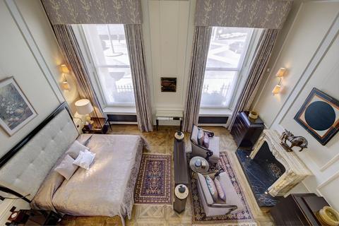 undefined, Princes Gate, London, SW7