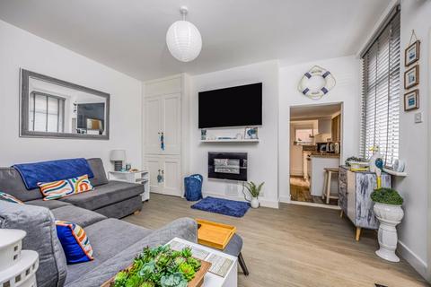 1 bedroom apartment to rent, Bruce Road, Southsea