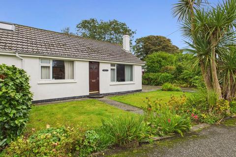 2 bedroom bungalow for sale, Merritts Hill, Illogan - Non-estate, chain free sale