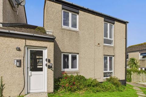 1 bedroom flat for sale, Tregarthen, St. Ives - Some bay views!
