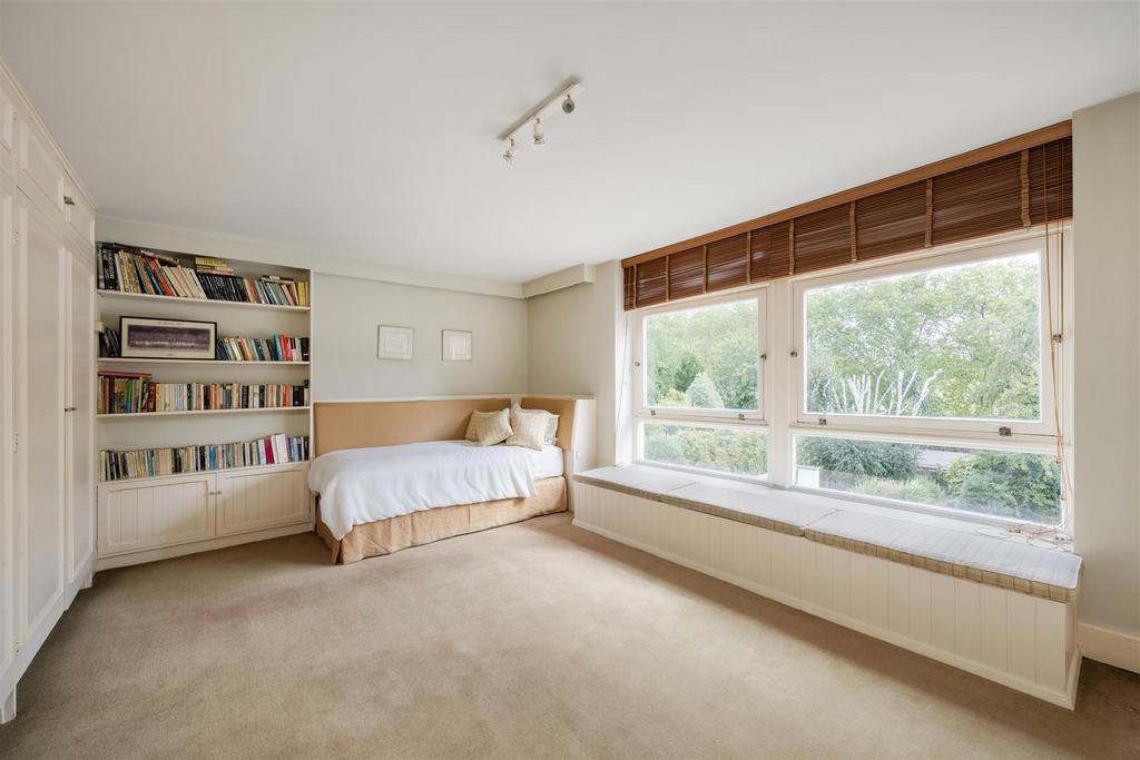 27c Elsworthy Road Lo-19.jpg