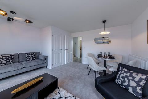 2 bedroom end of terrace house for sale, Meadowsweet Avenue, Stafford