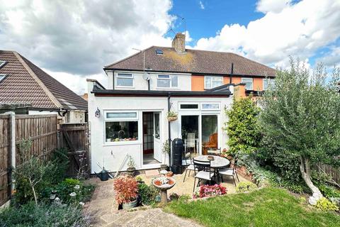 3 bedroom semi-detached house for sale, Chastilian Road, Dartford DA1