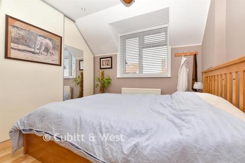 undefined, Shap Crescent, Carshalton, Surrey