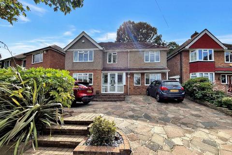 South Croydon CR2