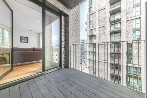 1 bedroom flat for sale, Caxton Street North, London E16
