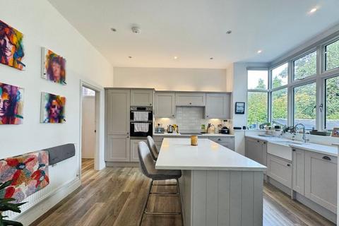undefined, Old Broadway, Didsbury, Manchester, M20