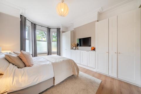 Flat 1, 18 Merton Hall Road, London, SW19 3PP