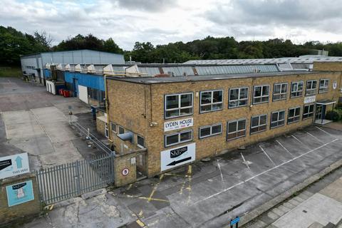 Industrial development to rent, Lyden House, South Road Harlow CM20 2BS