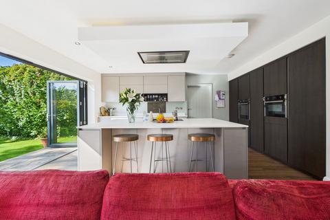 4 bedroom detached house for sale, The Plantation, Worthing BN13