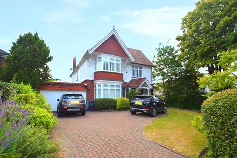 6 bedroom detached house to rent, Cheyne Walk, Croydon, CR0