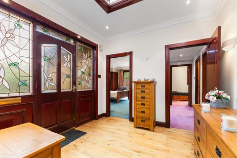 Cardan Cottage, 60 Bridge Street, Fauldhouse, Bathgate, EH47 9AY
