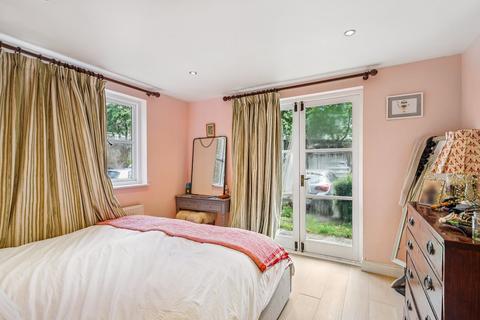 undefined, Brompton Park Crescent, Fulham, London