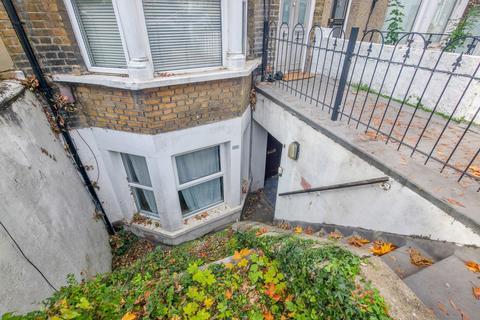 undefined, Paget Rise, Plumstead, SE18