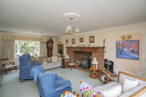 undefined, The Oaks, 1 Westlyn Close, Malvern, Worcestershire