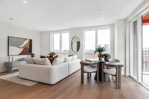 2 bedroom flat for sale, The Clay Yard, Liddell Road, London, NW6