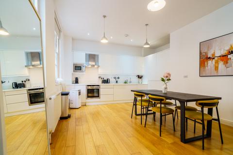 2 bedroom apartment to rent, Albany Street, London NW1