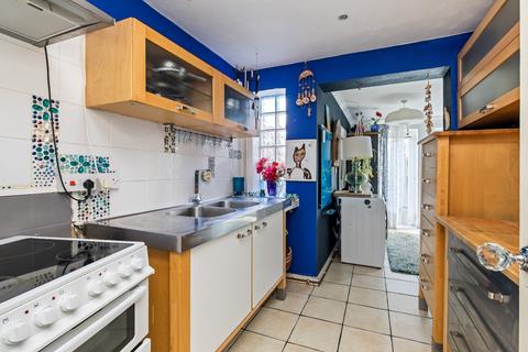 3 bedroom terraced house for sale, Chiltern Close Shoreham