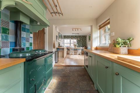 5 bedroom detached house for sale, Main Street, York YO42