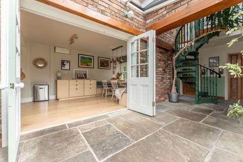 5 bedroom detached house for sale, Main Street, York YO42