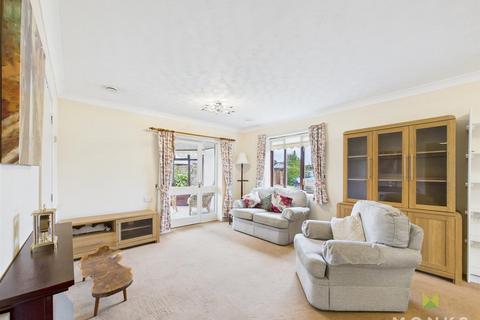 2 bedroom semi-detached bungalow for sale, Twmpath Lane, Gobowen, Oswestry