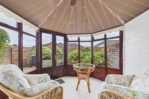 2 bedroom semi-detached bungalow for sale, Twmpath Lane, Gobowen, Oswestry