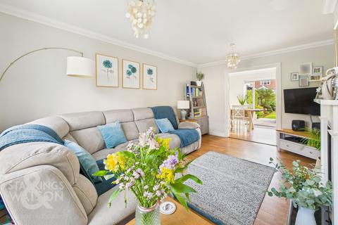3 bedroom semi-detached house for sale, Bromedale Avenue, Mulbarton, Norwich