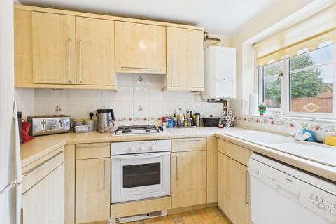 6 Cooper Close, Towcester, NN12 7AN