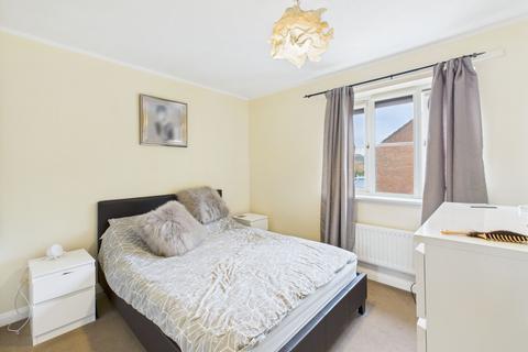 6 Cooper Close, Towcester, NN12 7AN