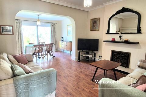 2 bedroom bungalow for sale, Woodfall Avenue, High Barnet, EN5