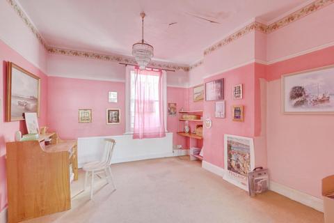 undefined, Cambridge Road, Southend-on-sea, SS1