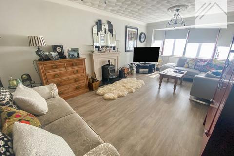 undefined, Thorpe Leas, Canvey Island