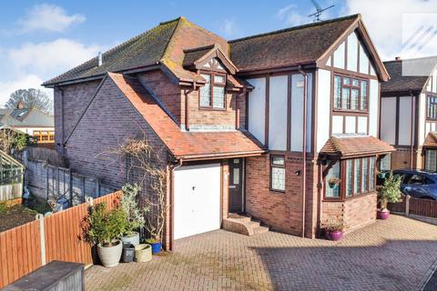 Thorpe Leas, Canvey Island