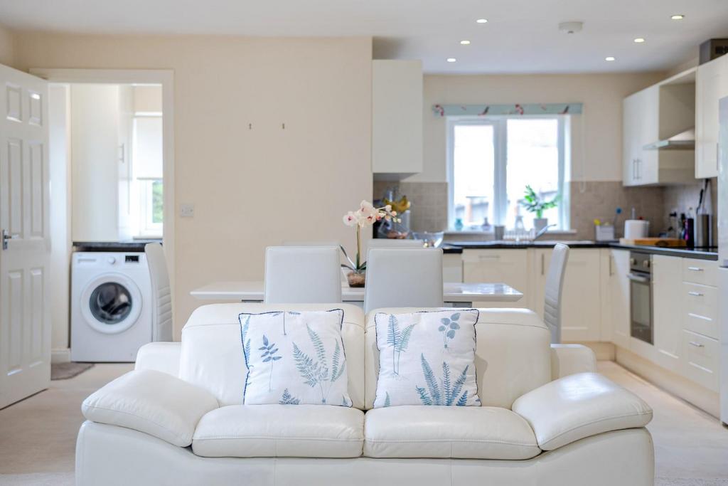 Lifestyle kitchen living diner.jpg