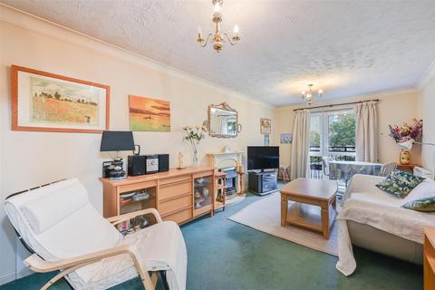 undefined, Lavender Ct, 6 Cavendish Rd,  South Sutton