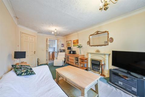 undefined, Lavender Ct, 6 Cavendish Rd,  South Sutton