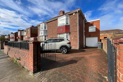 3 bedroom semi-detached house for sale, Lambley Crescent, Hebburn, NE31