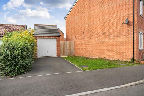 14 Bashkir Close, Swindon, SN5 5ED