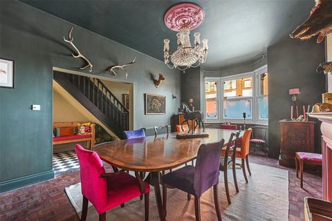 5 bedroom detached house for sale, Station Road, Burnham-on-Crouch, Essex, CM0