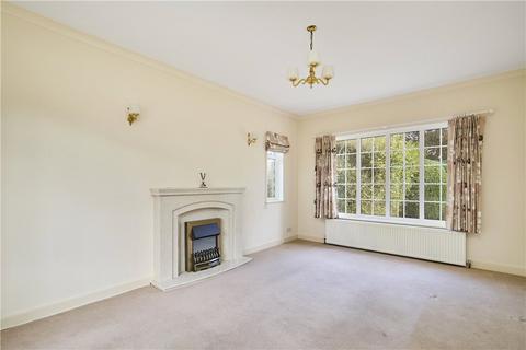 undefined, Southway, Guiseley, Leeds, West Yorkshire, LS20