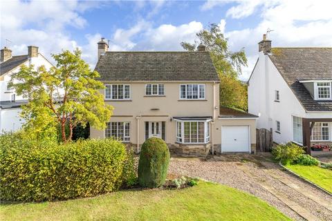 undefined, Southway, Guiseley, Leeds, West Yorkshire, LS20