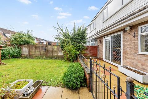 undefined, Linden Close, Woolston, WA1